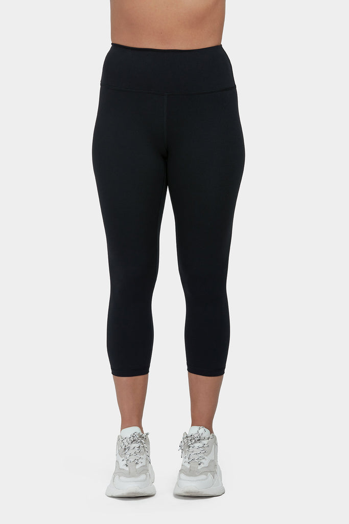 Move More Black Capri Leggings - PerkyPeach